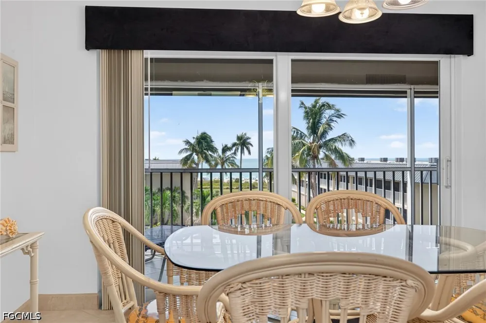 Fulgur Street #110 Sanibel, FL 33957