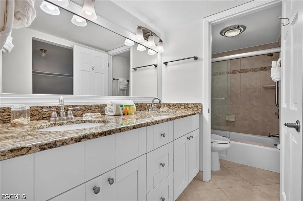 Fulgur Street #110 Sanibel, FL 33957