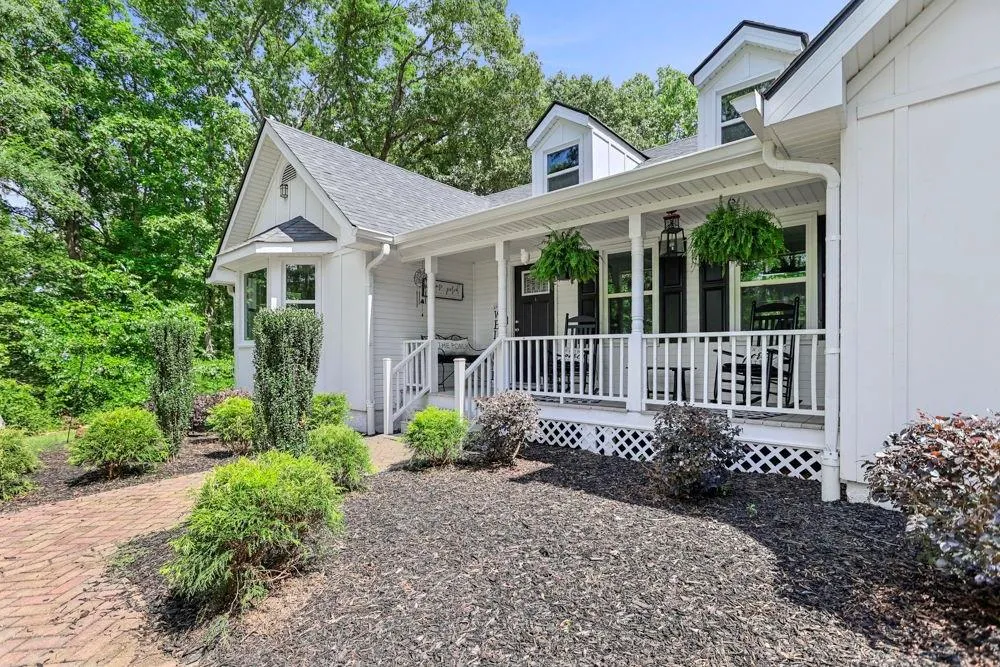 20 Turkey Point Drive LaGrange, GA 30240