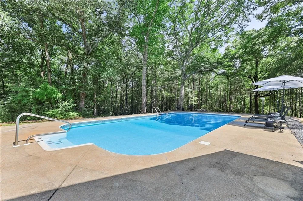 20 Turkey Point Drive LaGrange, GA 30240