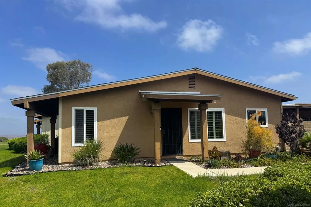 4411 Kittiwake Way Oceanside, CA 92057