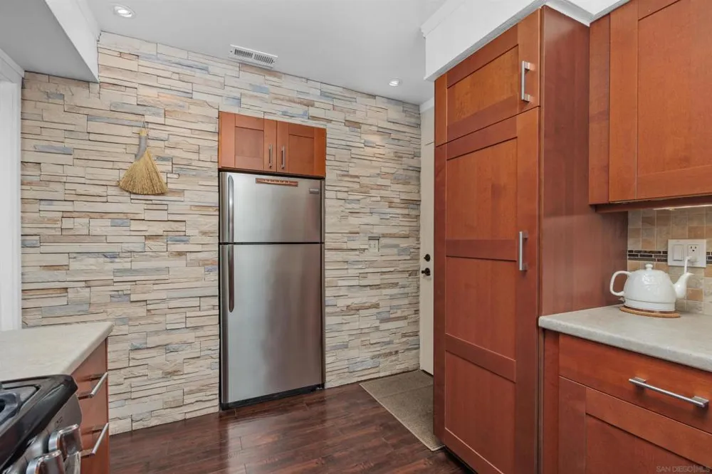 4411 Kittiwake Way Oceanside, CA 92057