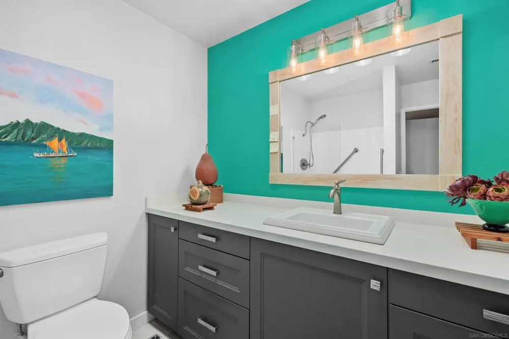 4411 Kittiwake Way Oceanside, CA 92057