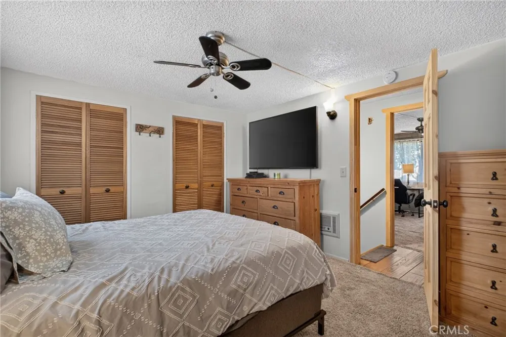 25151 Wrightwood Idyllwild, CA 92549