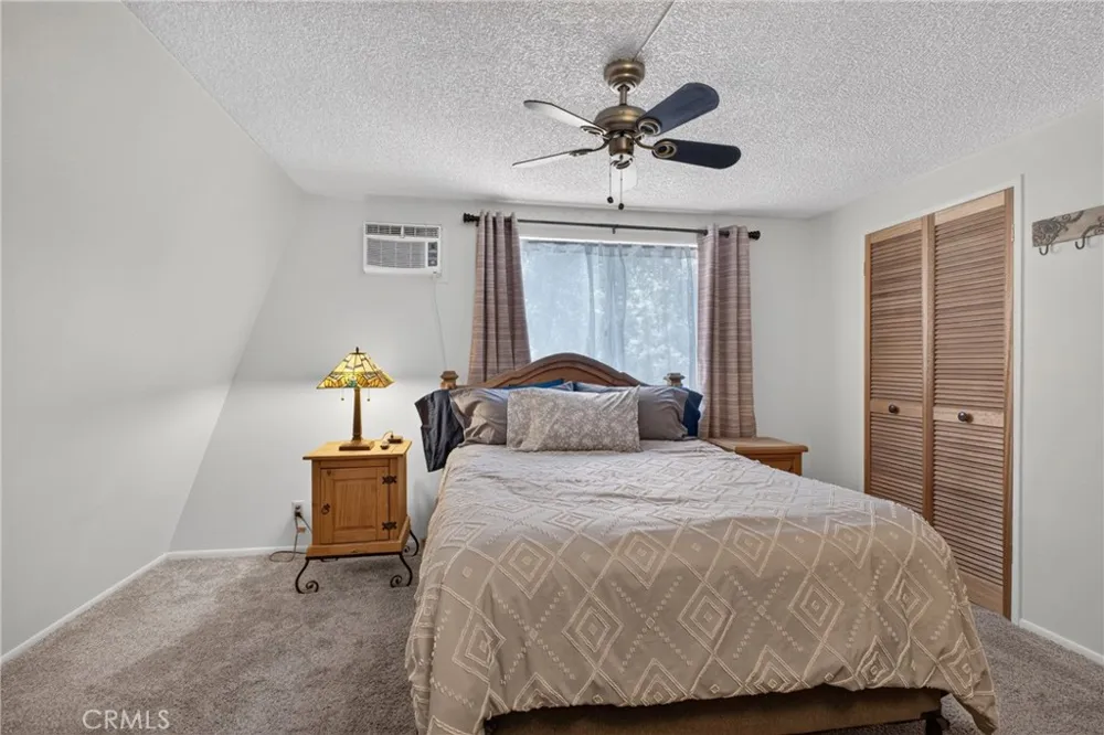 25151 Wrightwood Idyllwild, CA 92549