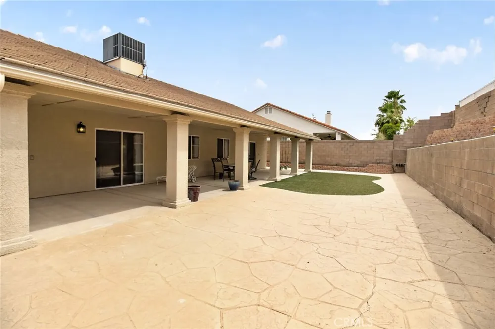 2228 Paseo Del Rey Needles, CA 92363