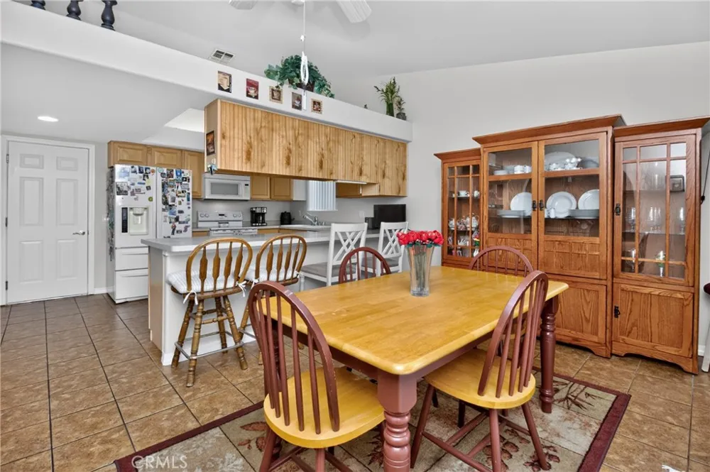 2228 Paseo Del Rey Needles, CA 92363
