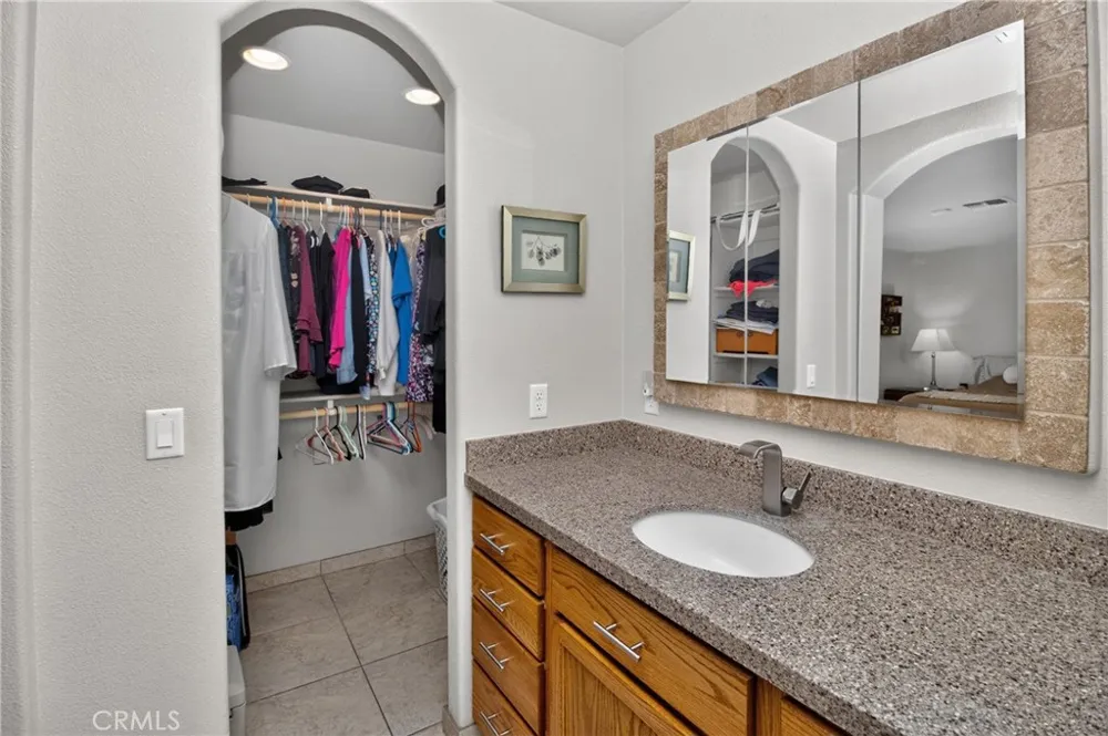 2228 Paseo Del Rey Needles, CA 92363