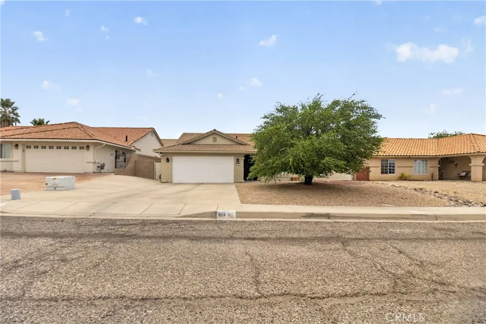 2228 Paseo Del Rey Needles, CA 92363