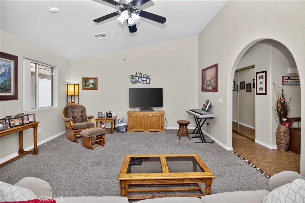 2228 Paseo Del Rey Needles, CA 92363