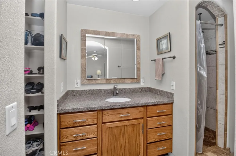 2228 Paseo Del Rey Needles, CA 92363