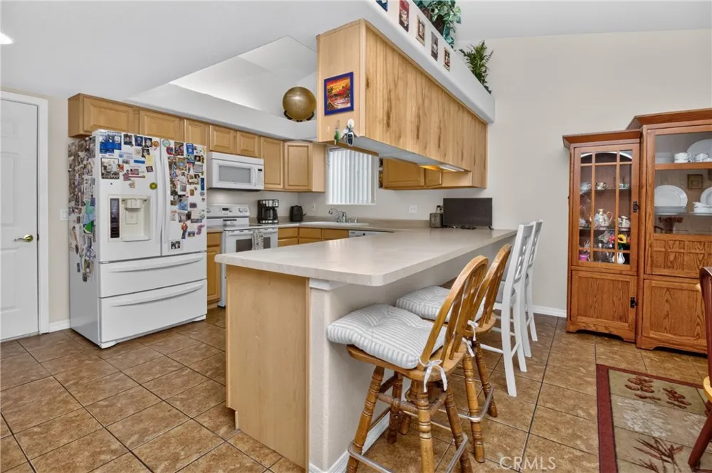 2228 Paseo Del Rey Needles, CA 92363
