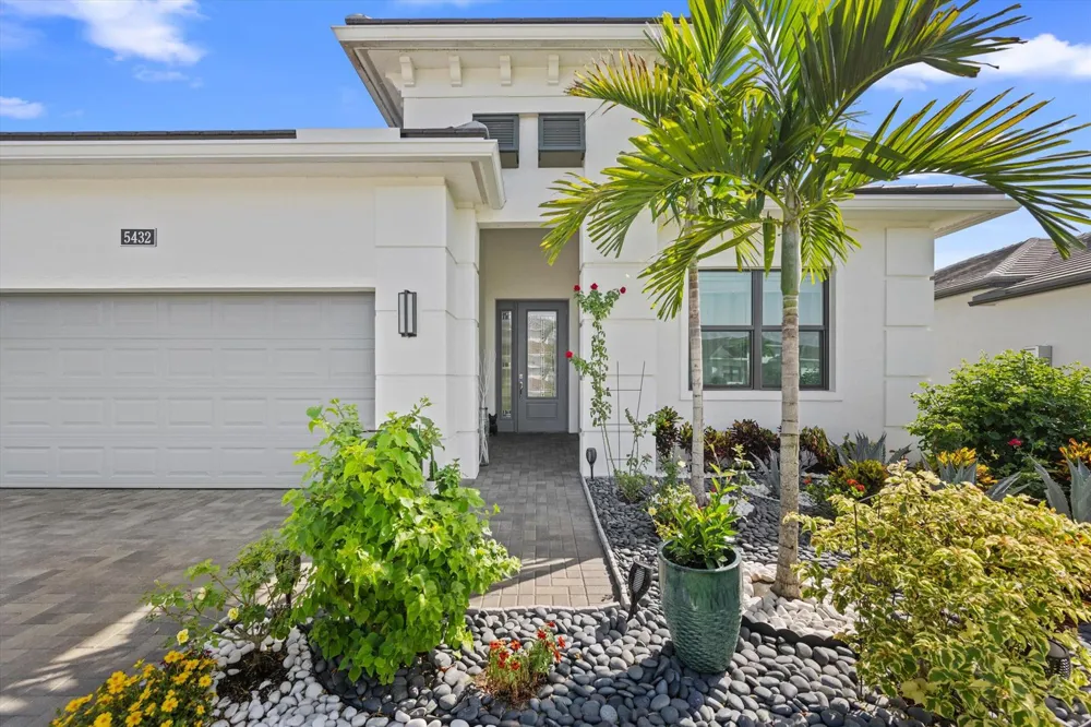 5432 Saint Armands Way Westlake, FL 33470