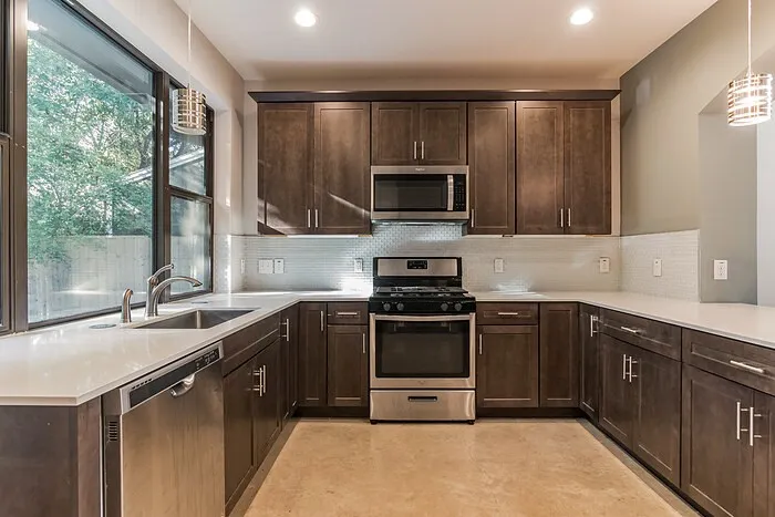 5611 William Holland Avenue #D Austin, TX 78756