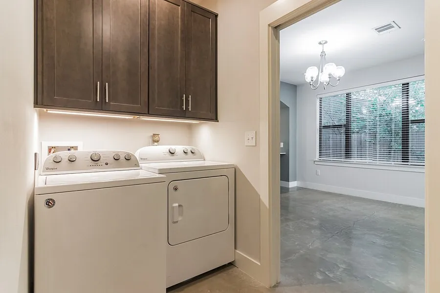 5611 William Holland Avenue #D Austin, TX 78756