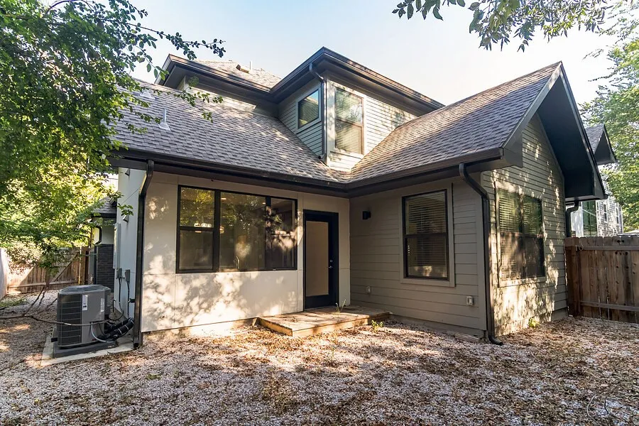 5611 William Holland Avenue #D Austin, TX 78756