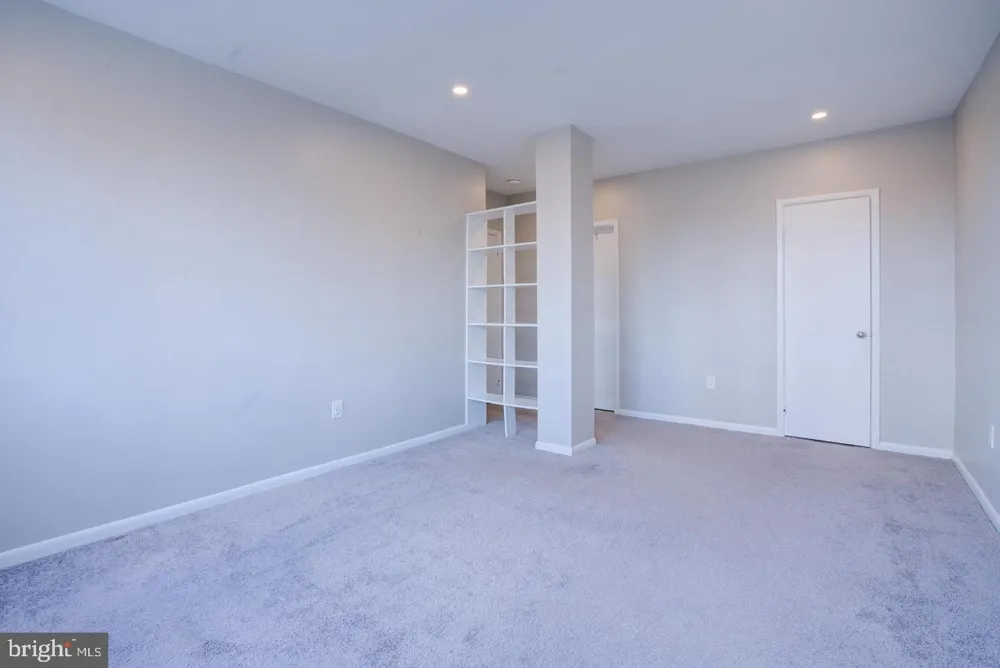 123 W BARRE STREET #PH-3 Baltimore, MD 21201