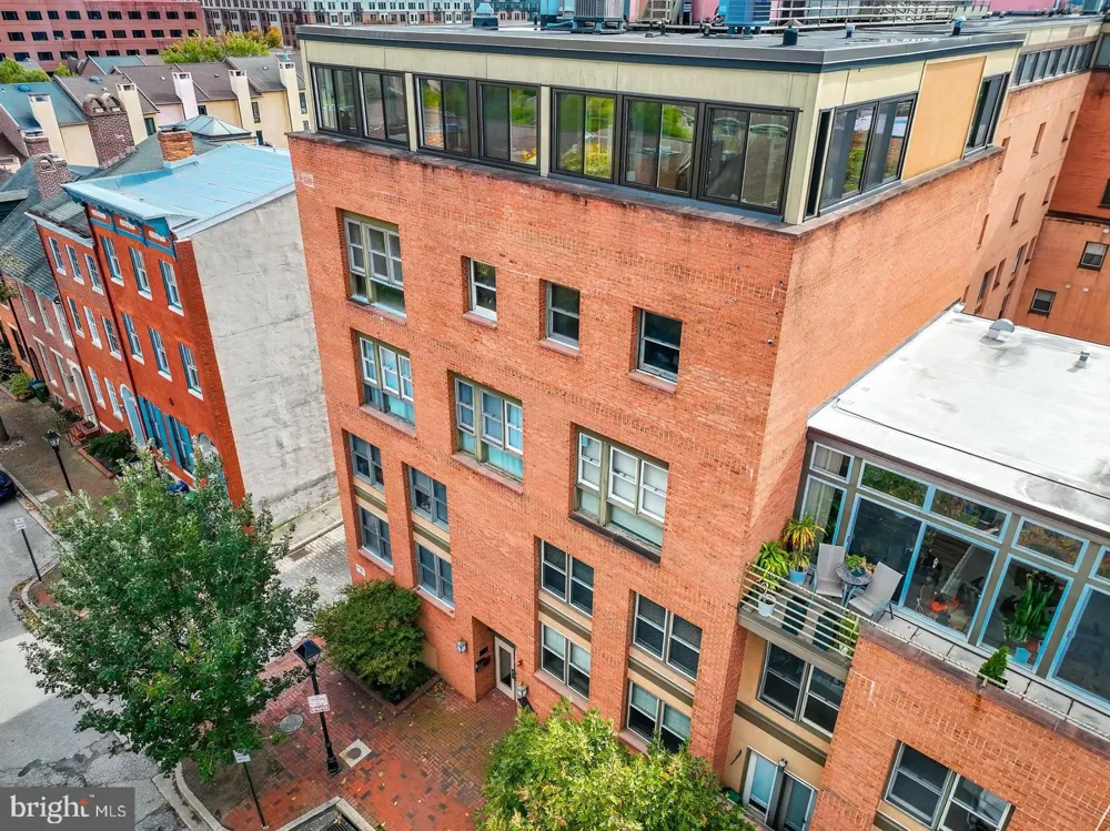 123 W BARRE STREET #PH-3 Baltimore, MD 21201