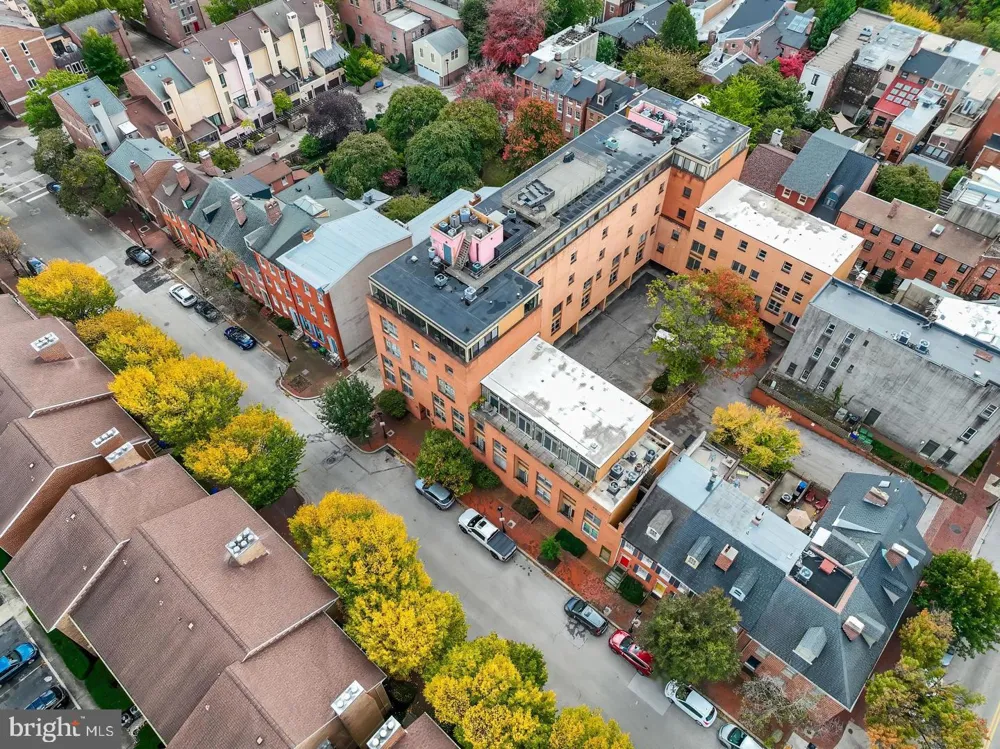 123 W BARRE STREET #PH-3 Baltimore, MD 21201