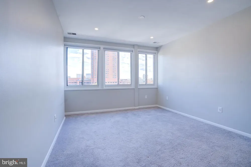 123 W BARRE STREET #PH-3 Baltimore, MD 21201