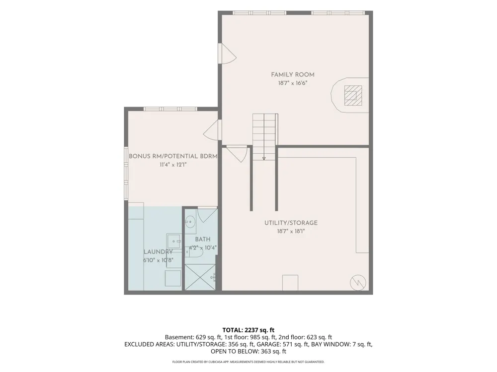 2883 Lakeshore Road Twin Lake, MI 49457
