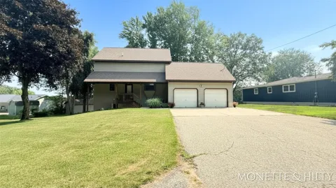 2883 Lakeshore Road