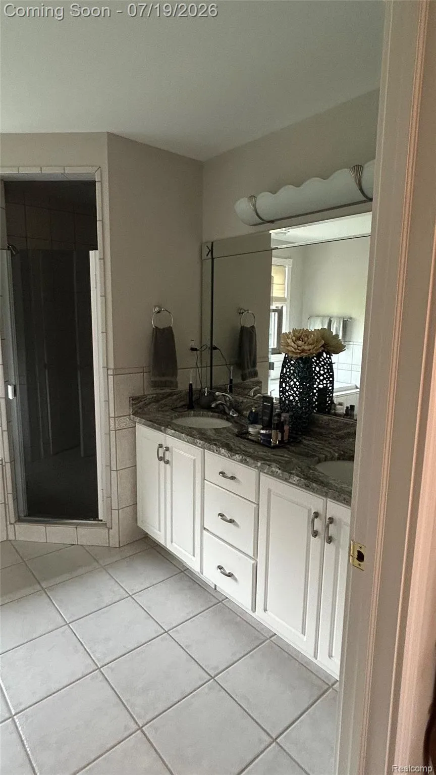 1205 Yule Road Addison Township, MI 48367