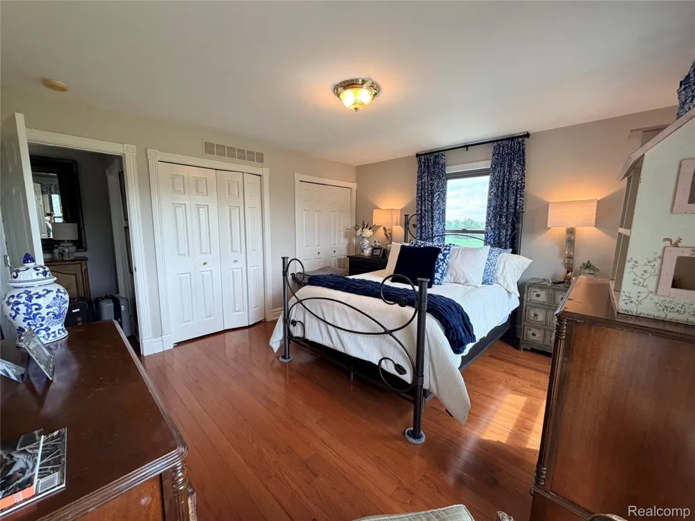 1205 Yule Road Addison Township, MI 48367