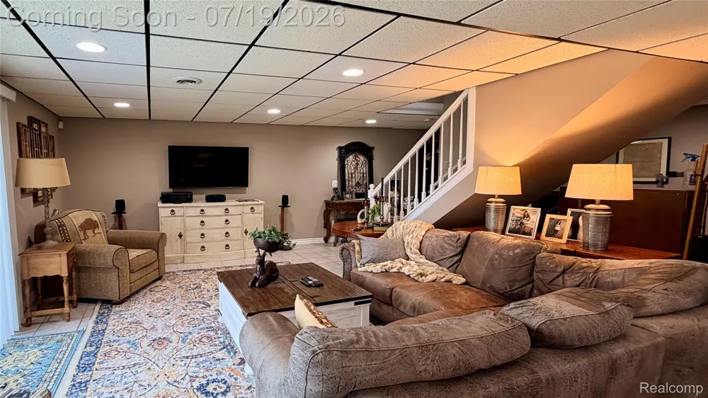 1205 Yule Road Addison Township, MI 48367