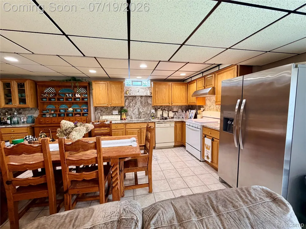1205 Yule Road Addison Township, MI 48367