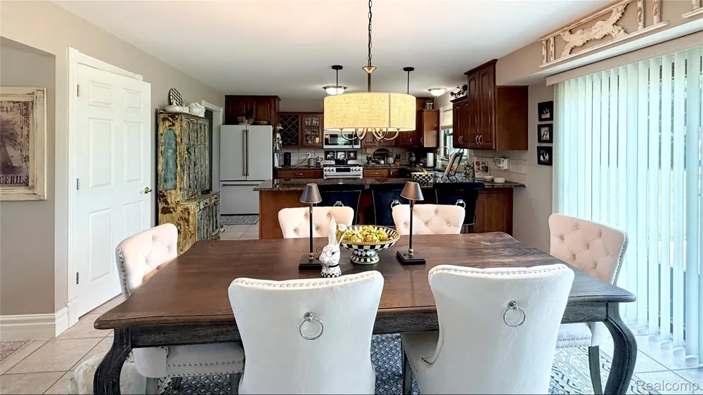 1205 Yule Road Addison Township, MI 48367
