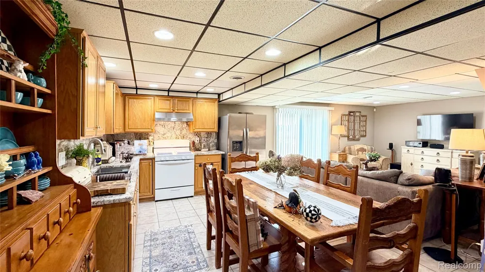 1205 Yule Road Addison Township, MI 48367