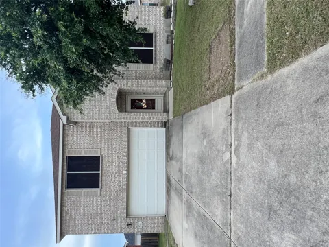 6202 Bridgewood Drive