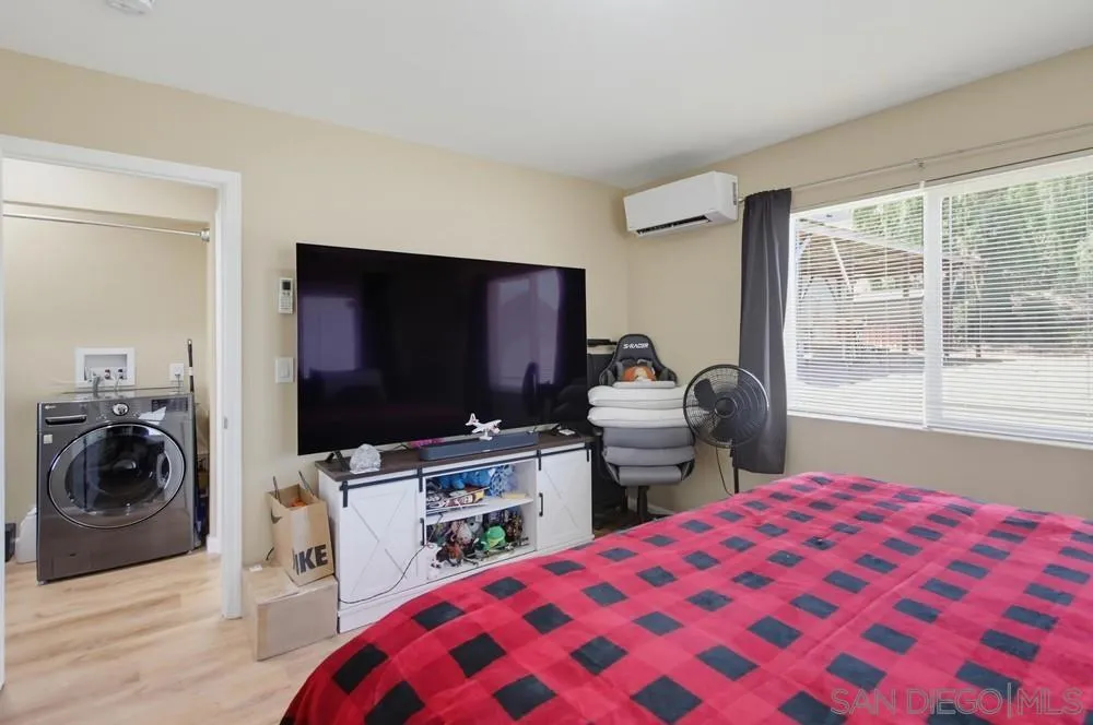 3440 Egan St San Diego, CA 92115