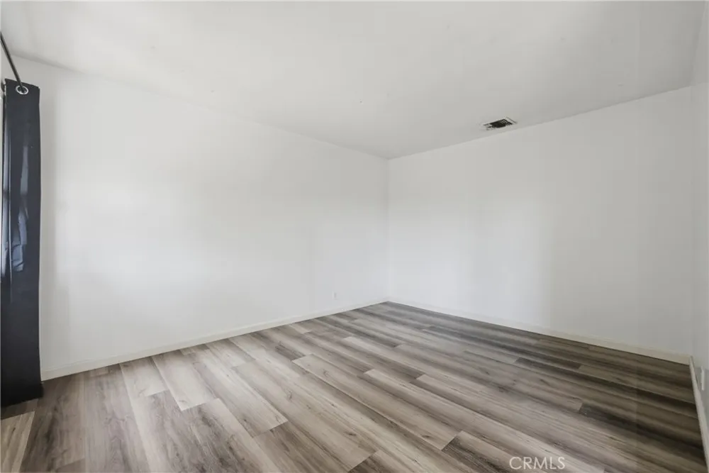 10128 Walnut #E Bellflower, CA 90706