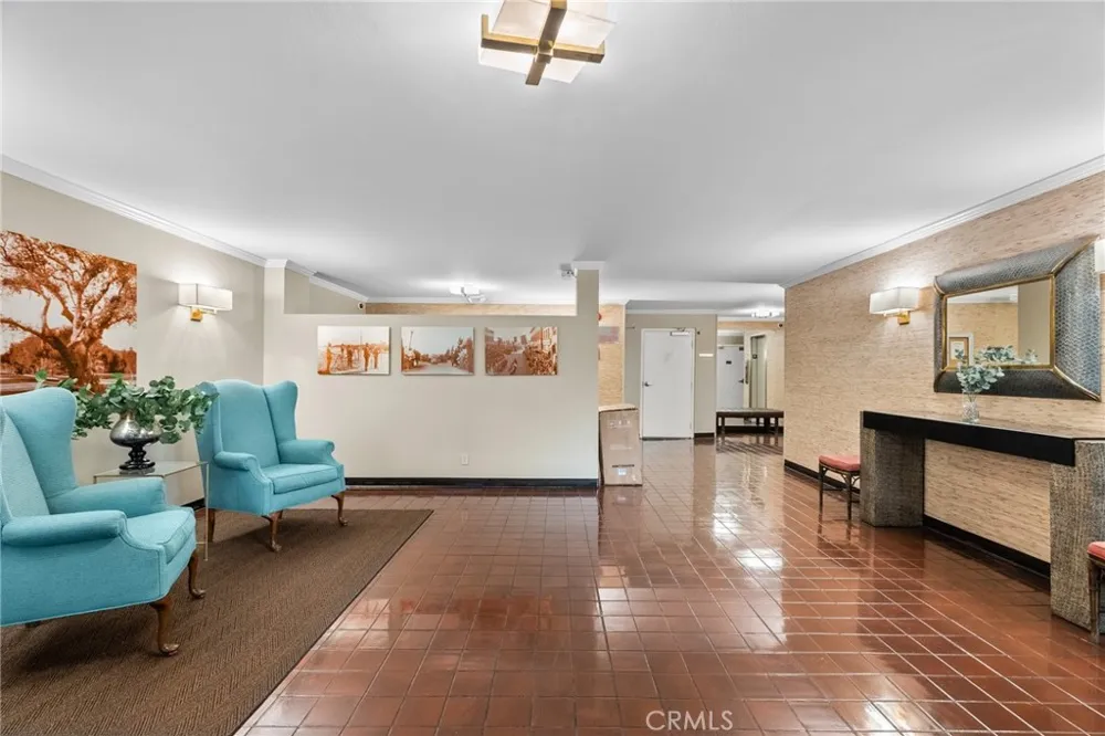 330 W California #316 Pasadena, CA 91105