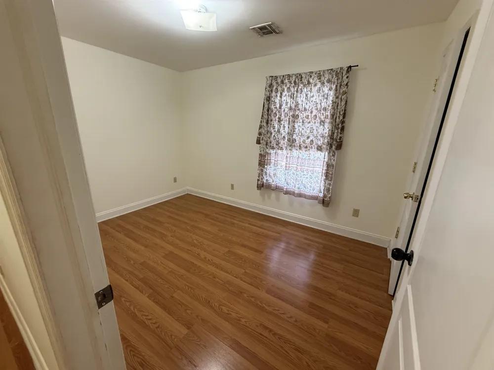 408 ELLISON ST Paterson, NJ 07501