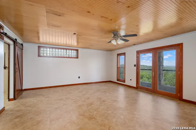 170 OVERLAND TRL W Hunt, TX 78024
