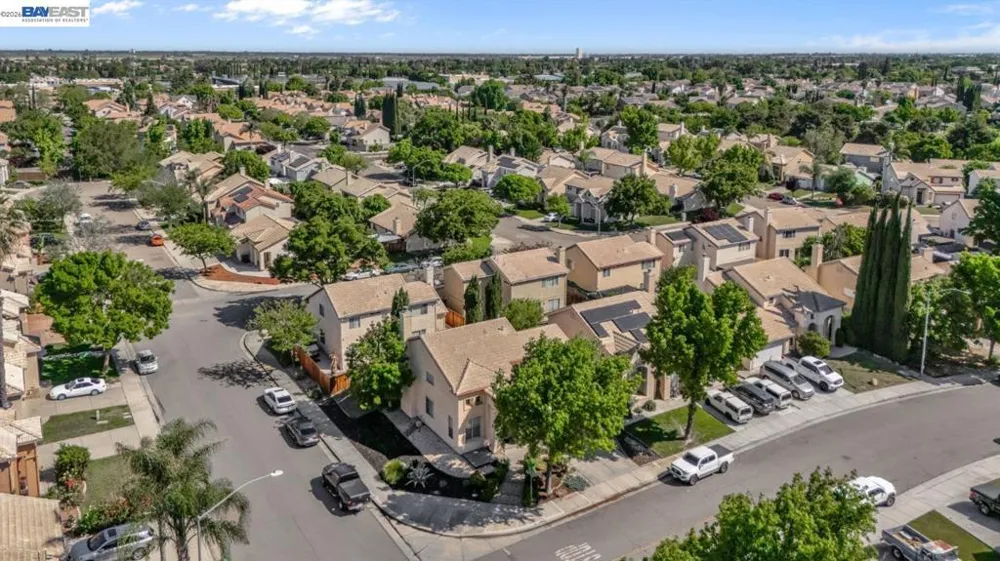 1356 Peppertree Way Tracy, CA 95376