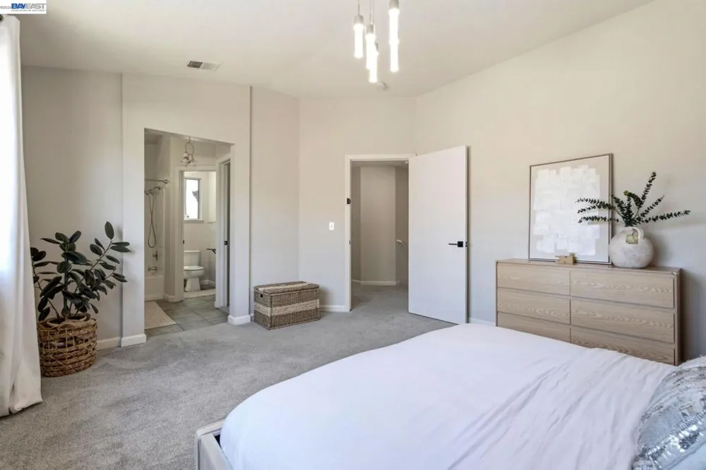 1356 Peppertree Way Tracy, CA 95376