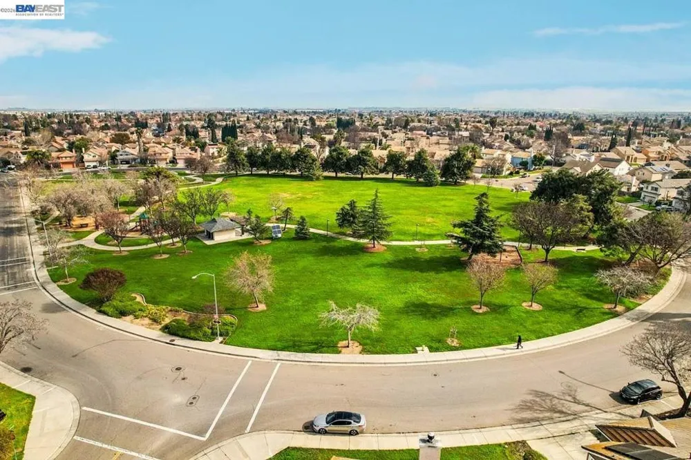 1356 Peppertree Way Tracy, CA 95376