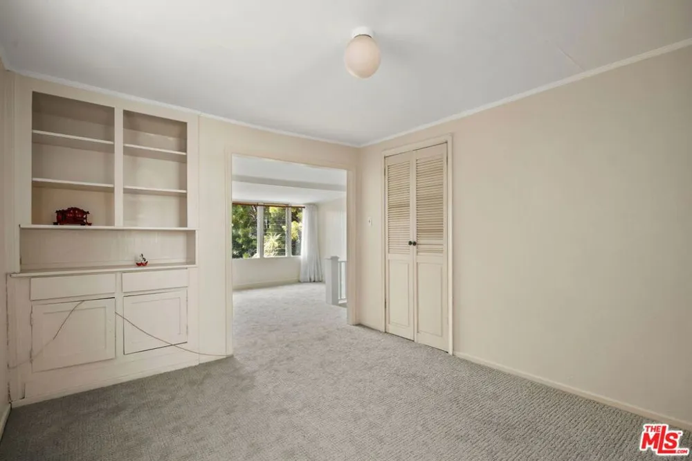 435 Raymond Avenue Santa Monica, CA 90405