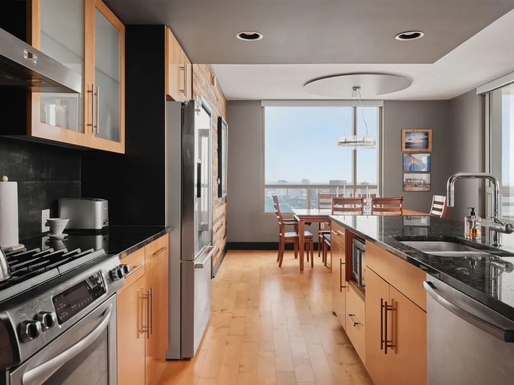 300 Bowie Street #4101 Austin, TX 78703
