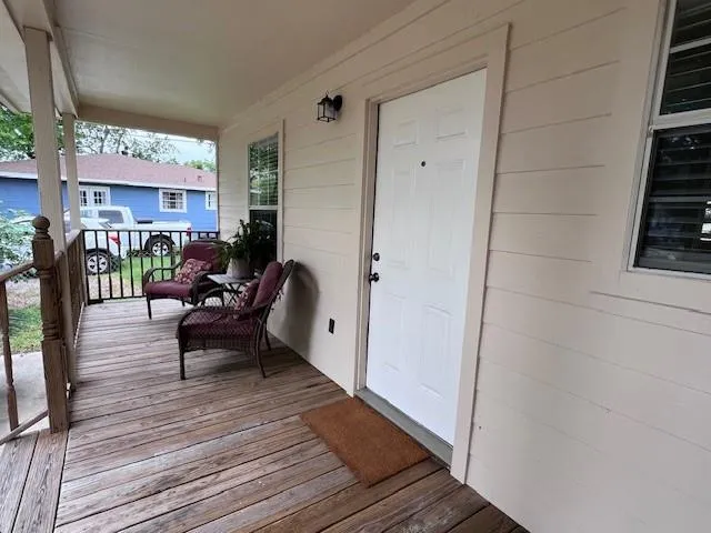 4721 9th Street #A Bacliff, TX 77518
