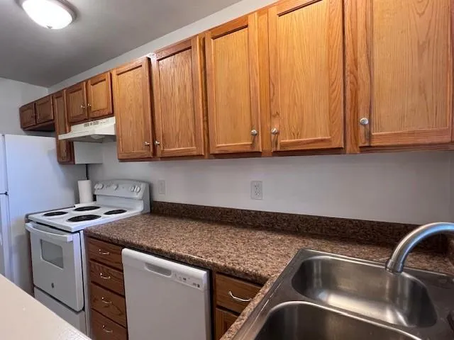 4721 9th Street #A Bacliff, TX 77518