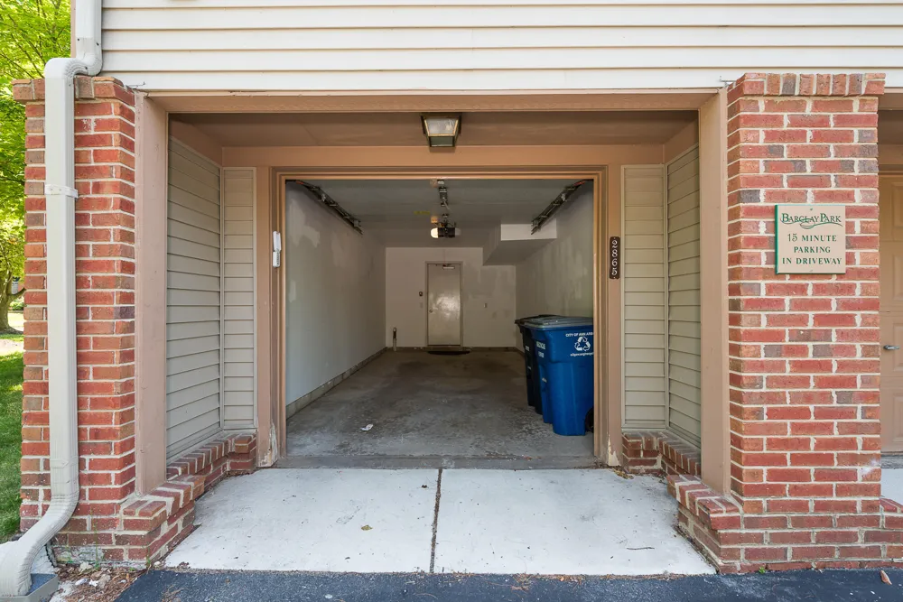 2865 Barclay Way Ann Arbor, MI 48105