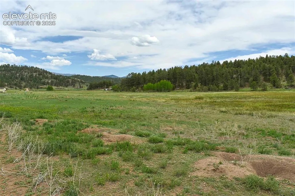 729 Valley Drive Guffey, CO 80820