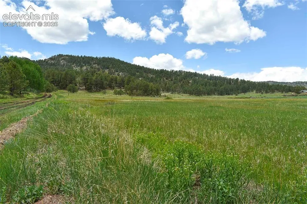 729 Valley Drive Guffey, CO 80820