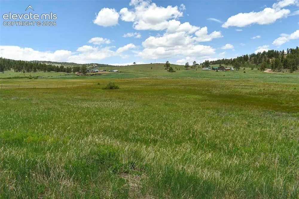 729 Valley Drive Guffey, CO 80820