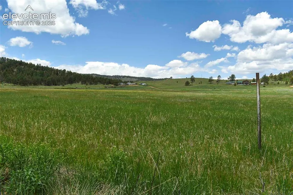 729 Valley Drive Guffey, CO 80820